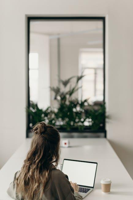 Mastering the Art of Securing Business Loans as a Freelancer