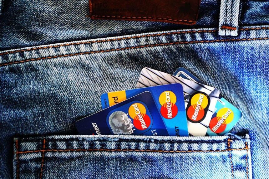Start Building Your Credit From Scratch in the USA Today