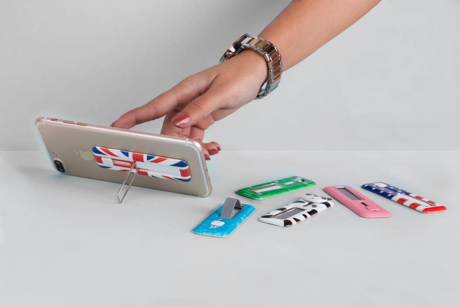 Design Considerations for Maximizing Foldable Phone Usability